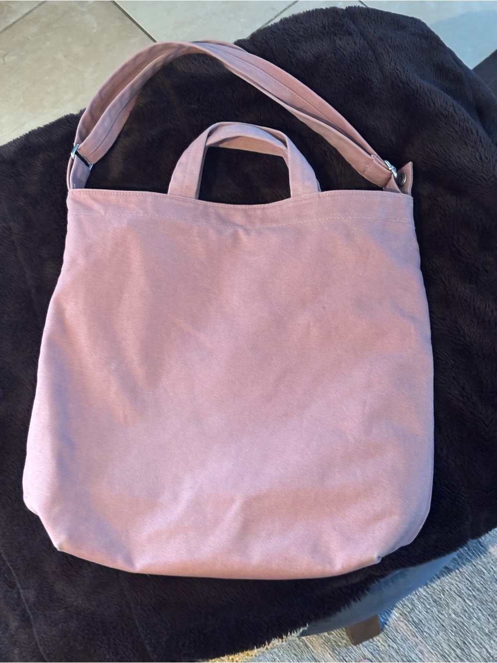 BAGGU Horizontal Zip Duck Bag in Dusty Rose
